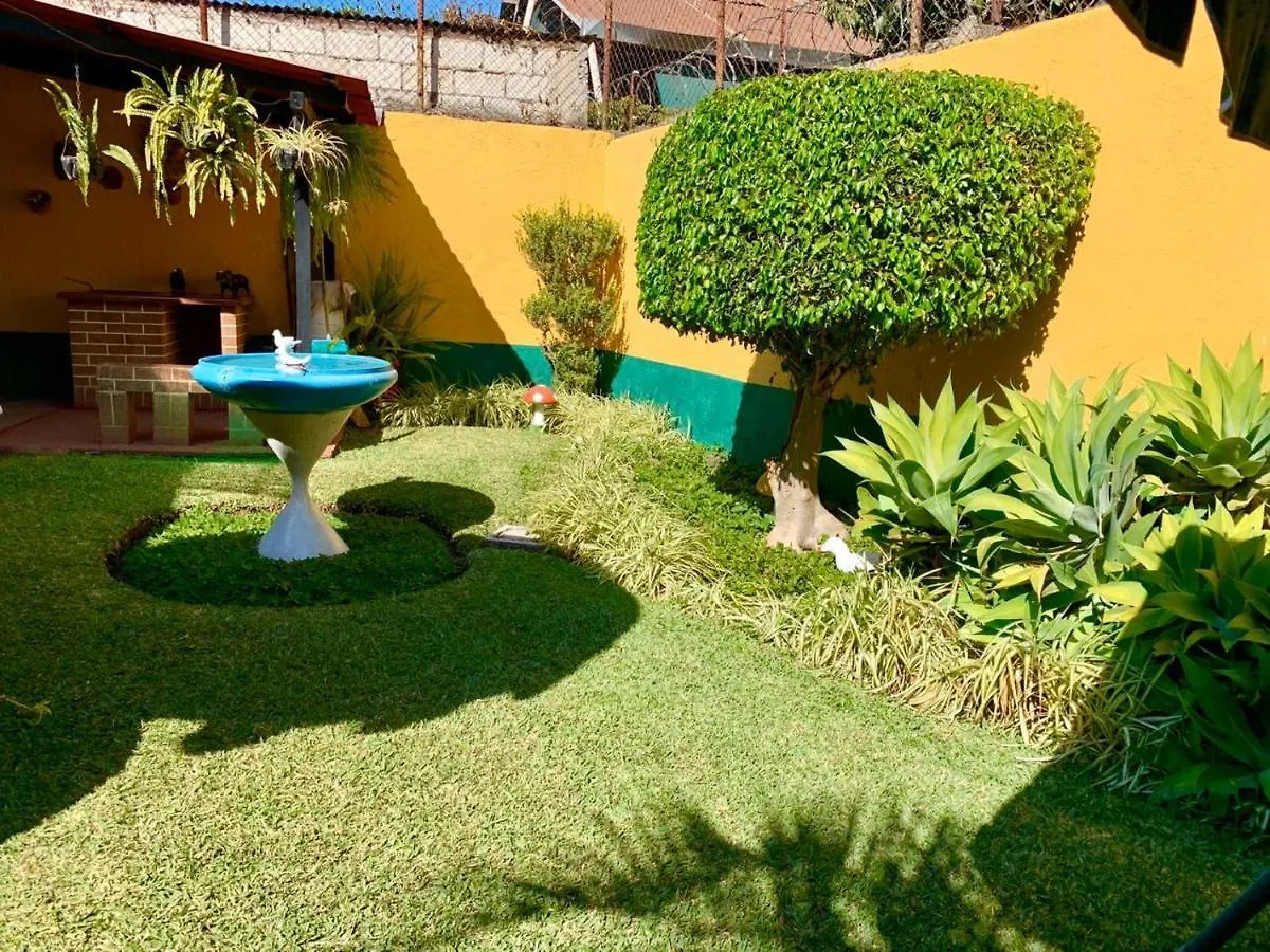 Penzion Hotel Casa Estilo Colonial 365 Dias Del Ano Disponible Antigua Guatemala